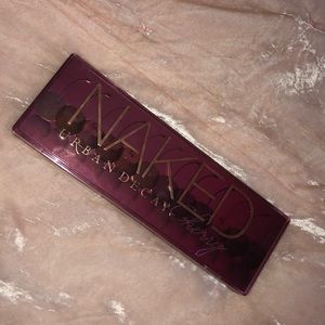 Naked Cherry Urban Decay Palette